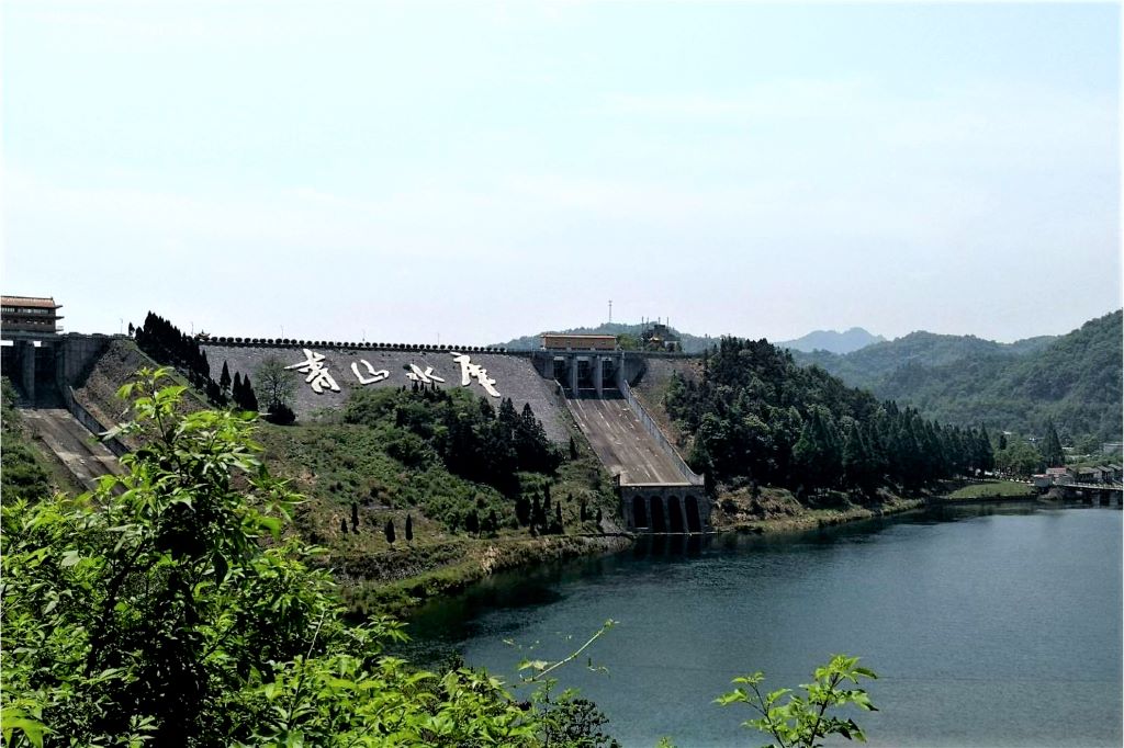 安岩物联为辽宁葫芦岛青山水库八家子河拦河导流环保工程提供大坝安全监测仪器及配套服务